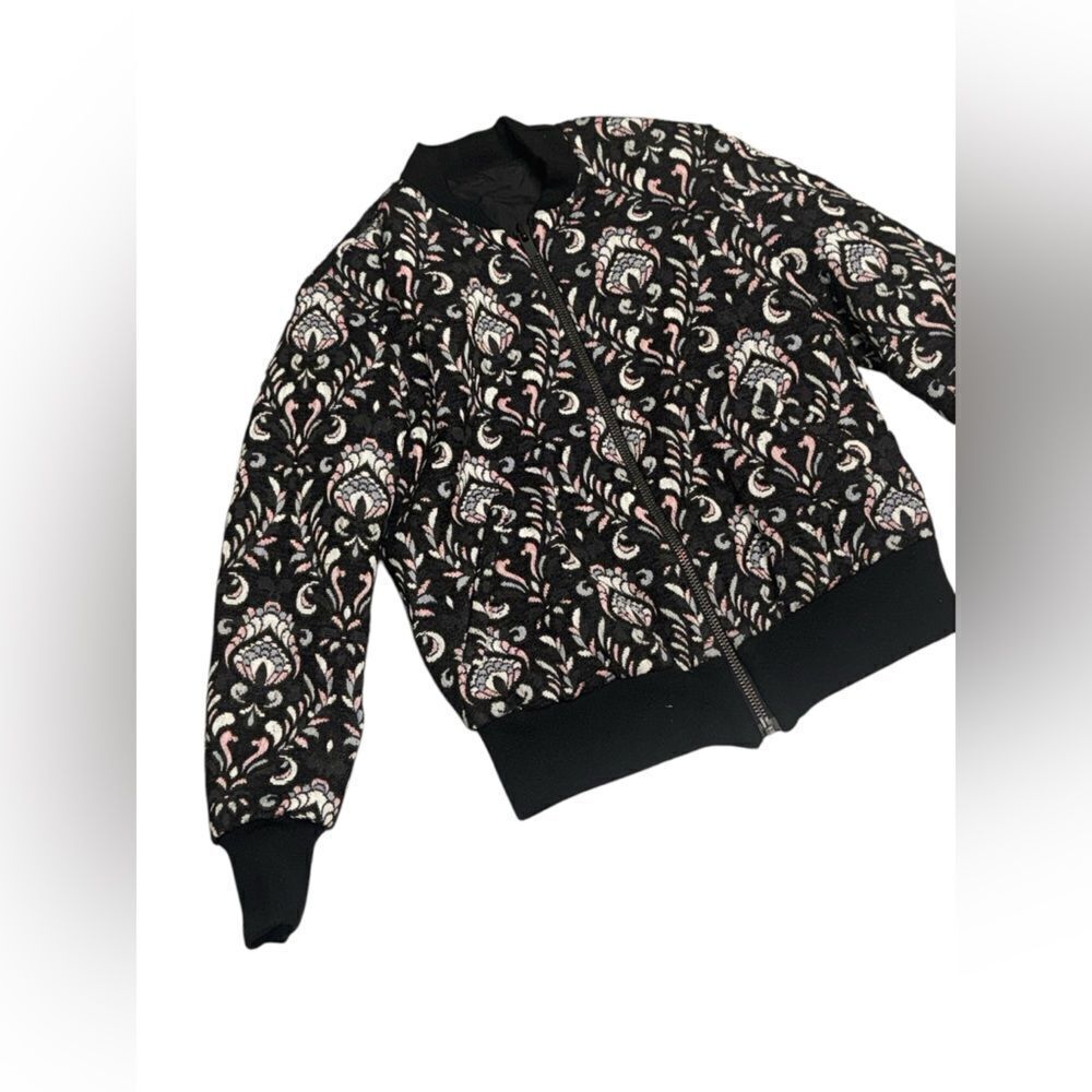 Women’s THE KOOPLES JAQUARD FOILAGE black & white bomber jacket size small - Picture 2 of 7